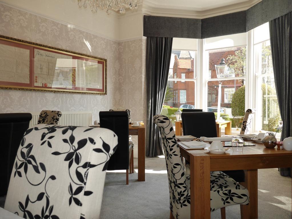 Haversham House - Adults Only Llandudno Extérieur photo